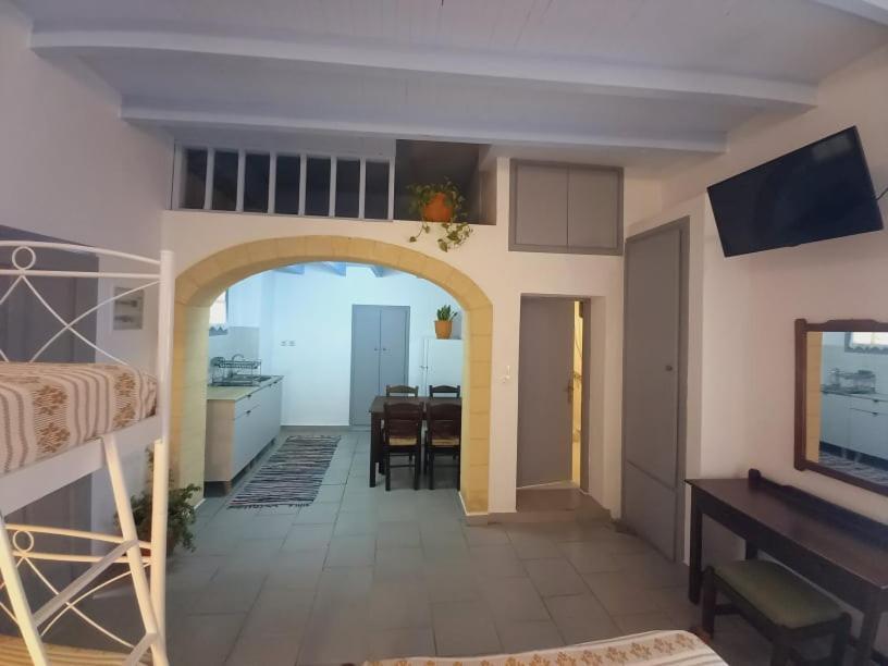 Mitáta Abramis Studios المظهر الخارجي الصورة